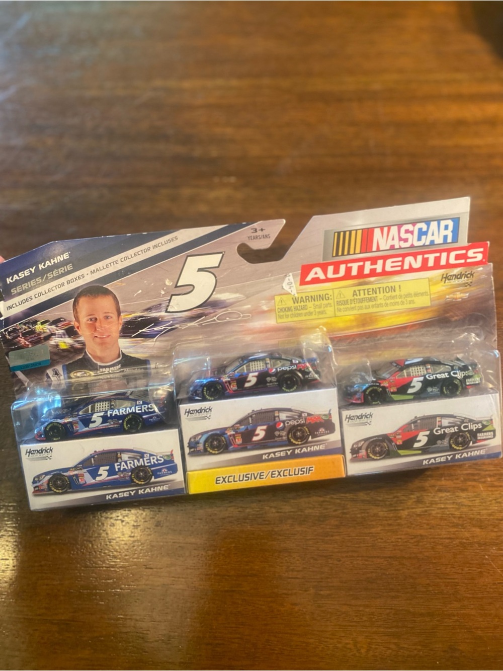 NASCAR Authentics Kasey Kahne #5 3-Car Set 1:64 New Farmers Pepsi Great Clips